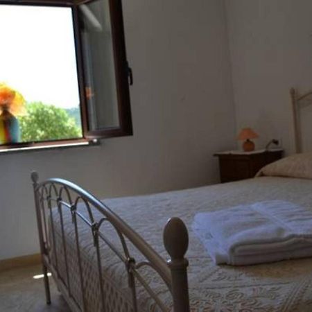 Agriturismo Lu Stabbiacciu Aglientu Exteriör bild