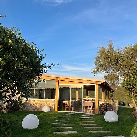 Agriturismo Lu Stabbiacciu Aglientu Exteriör bild