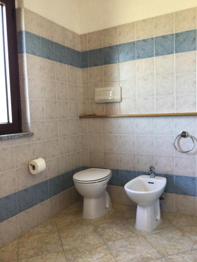 Agriturismo Lu Stabbiacciu Aglientu Exteriör bild