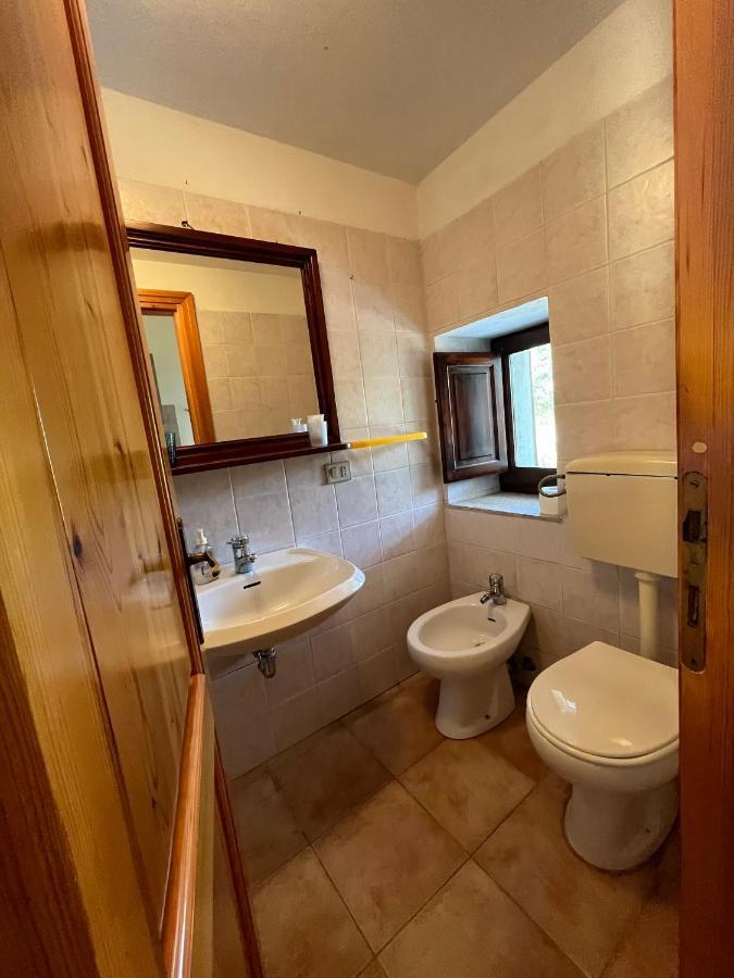Agriturismo Lu Stabbiacciu Aglientu Exteriör bild